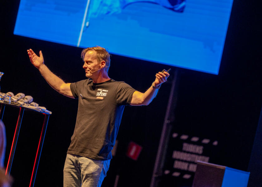 Shared Mobility Rocks Web 250